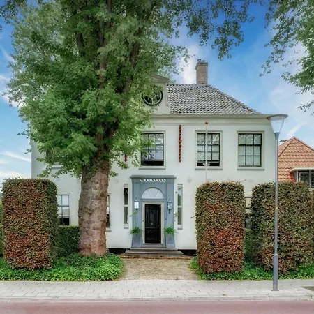 Amsterdam Mansion - De Dam Family Couette-café Oostzaan